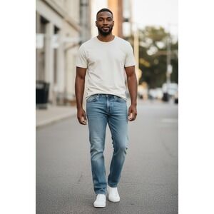 NEW Levi Strauss Signature Relaxed Fit Jeans Men's 30x30 Light Wash NWT